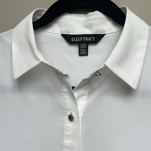 NWOT Ellen Tracy top, size XS - Picture 2 of 10